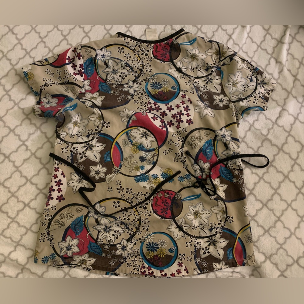 SB scrub top - Picture 2 of 4